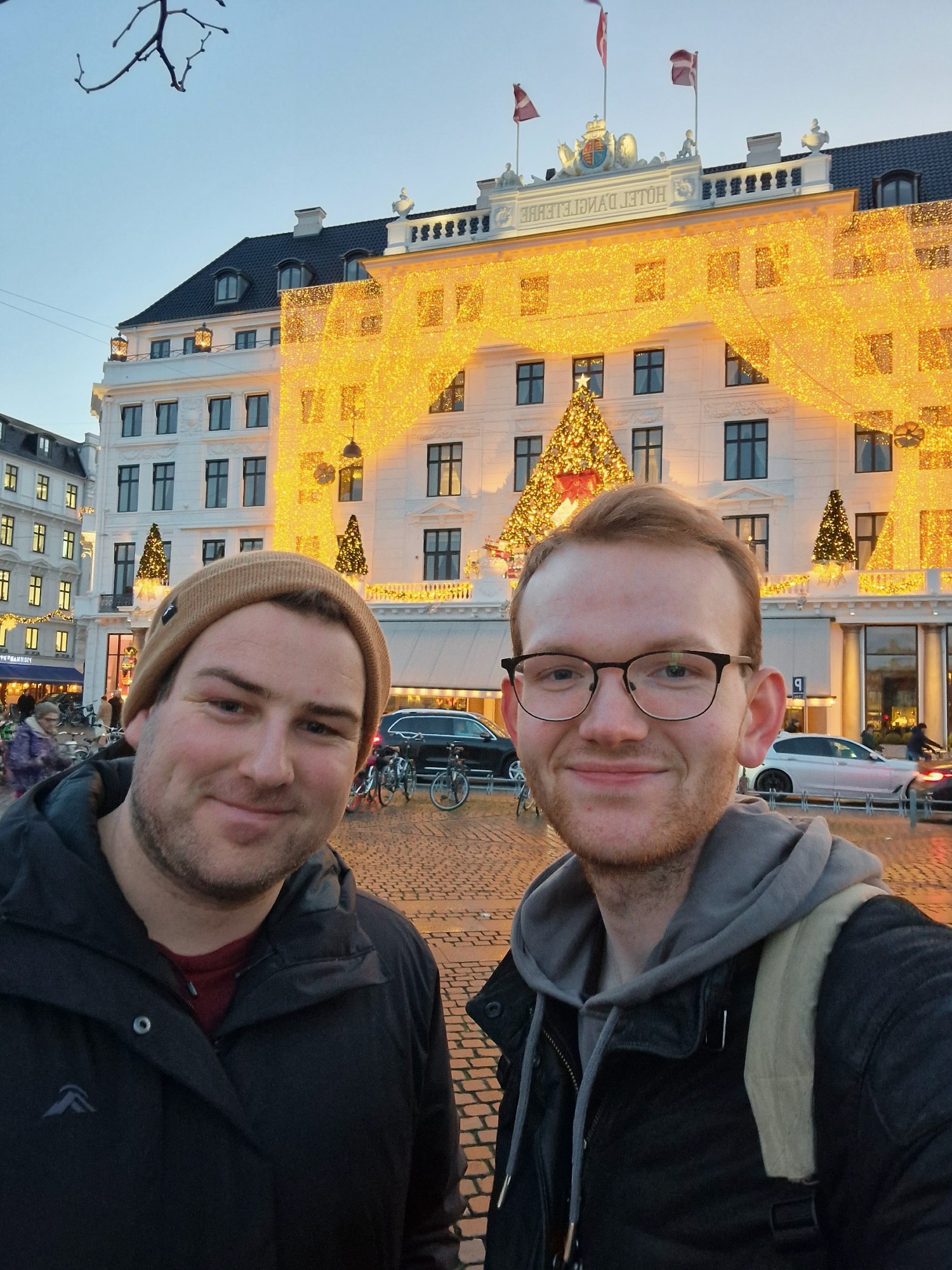 mcpeachpies & Yoglington(?)